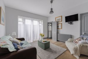 Photo 16- click for photo gallery